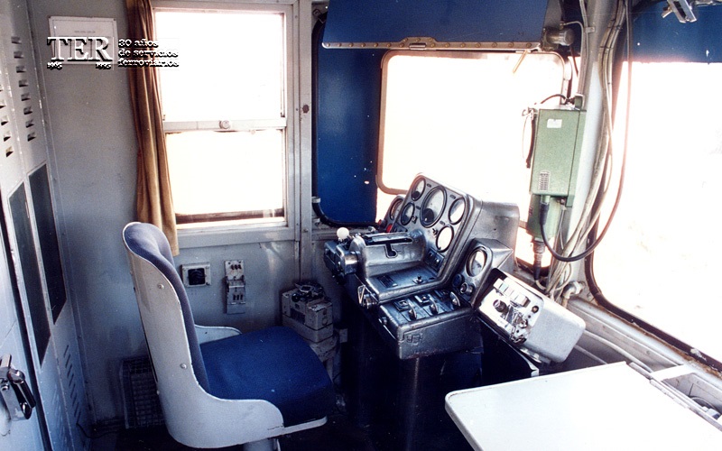 Cabina de conduccin del TER